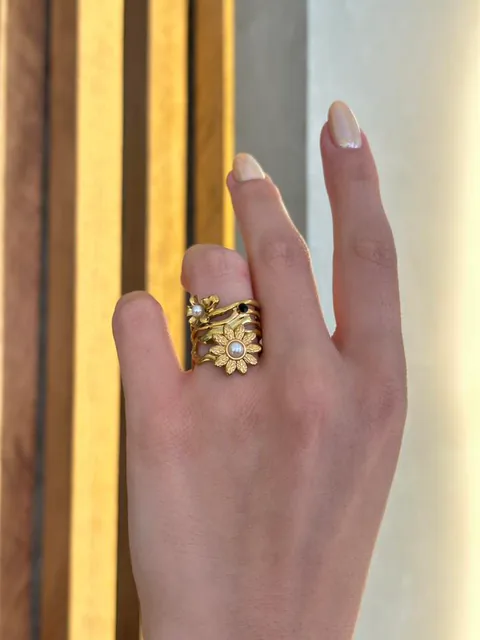 Anillo Jardín Girasol con Perlas